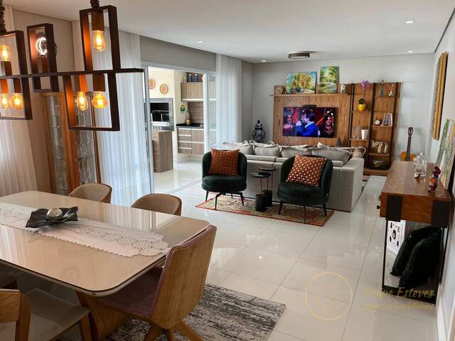 #111 - Apartamento para Venda em São Paulo - SP