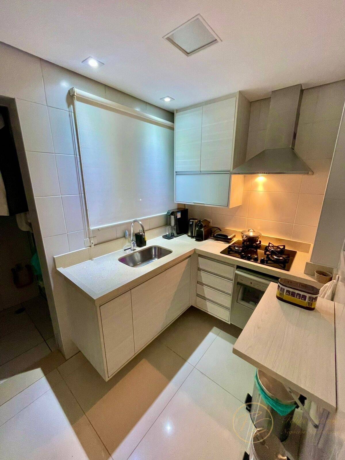 Apartamento à venda com 3 quartos, 82m² - Foto 12