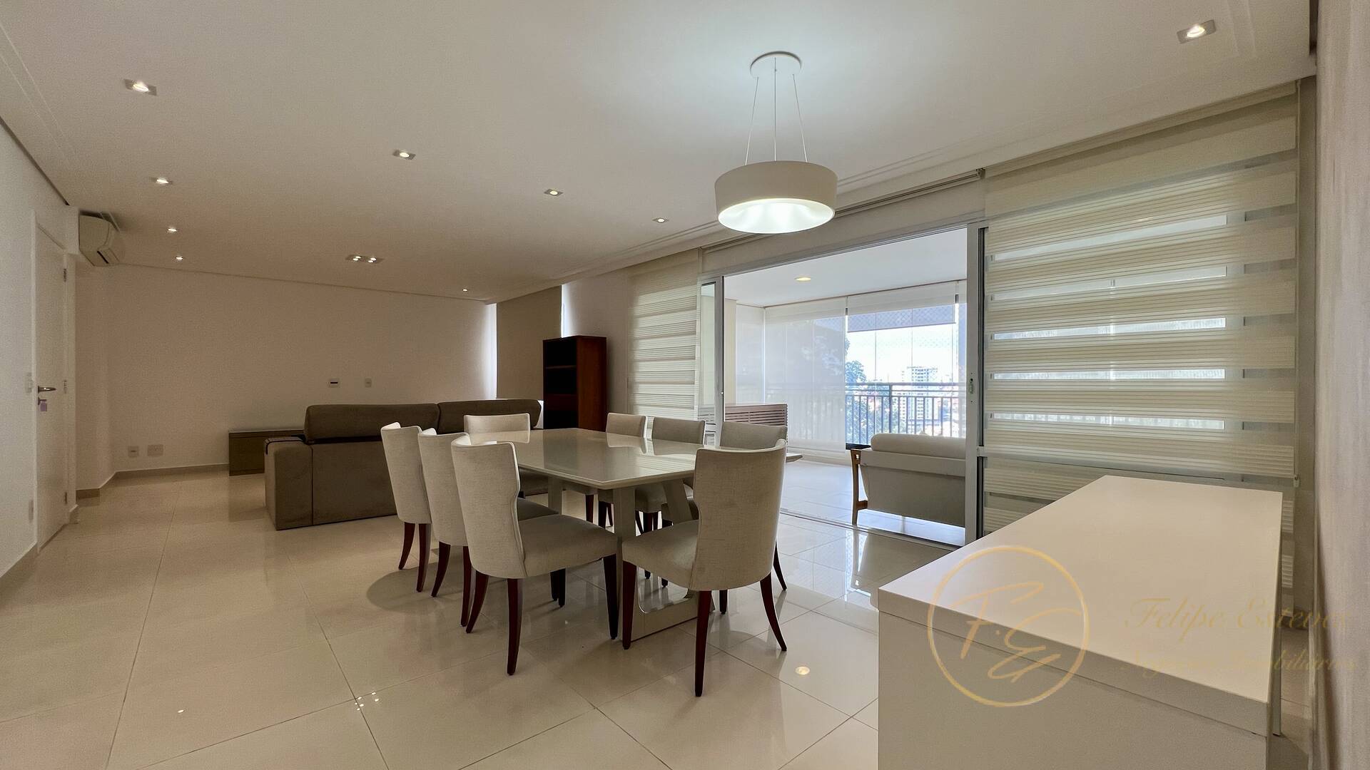 Apartamento, 4 quartos, 223 m² - Foto 2