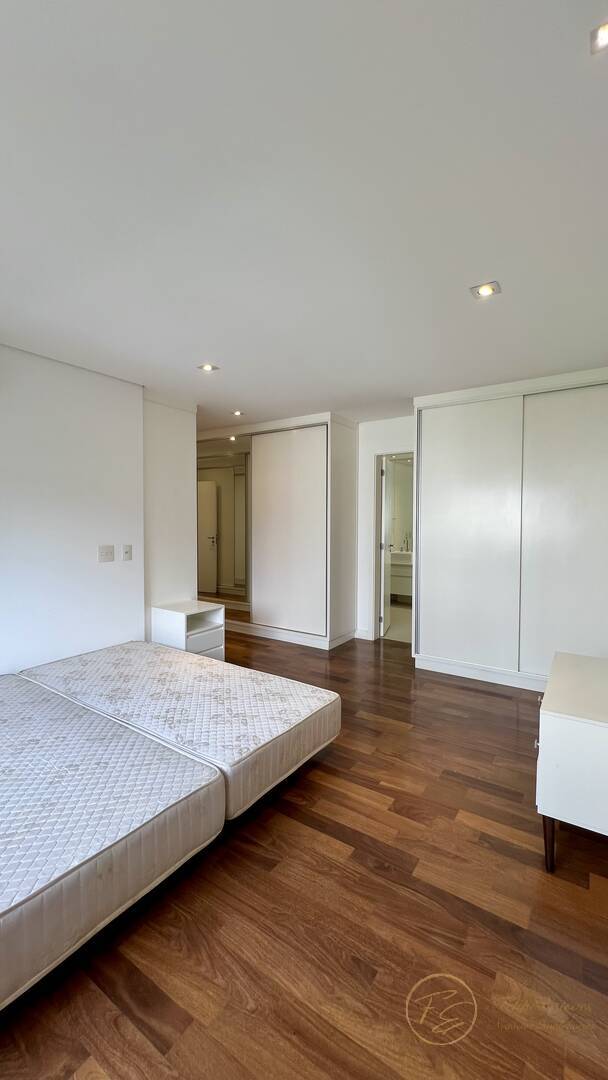 Apartamento, 4 quartos, 223 m² - Foto 12