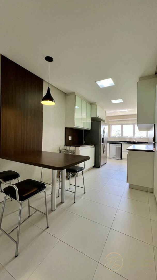 Apartamento, 4 quartos, 223 m² - Foto 19