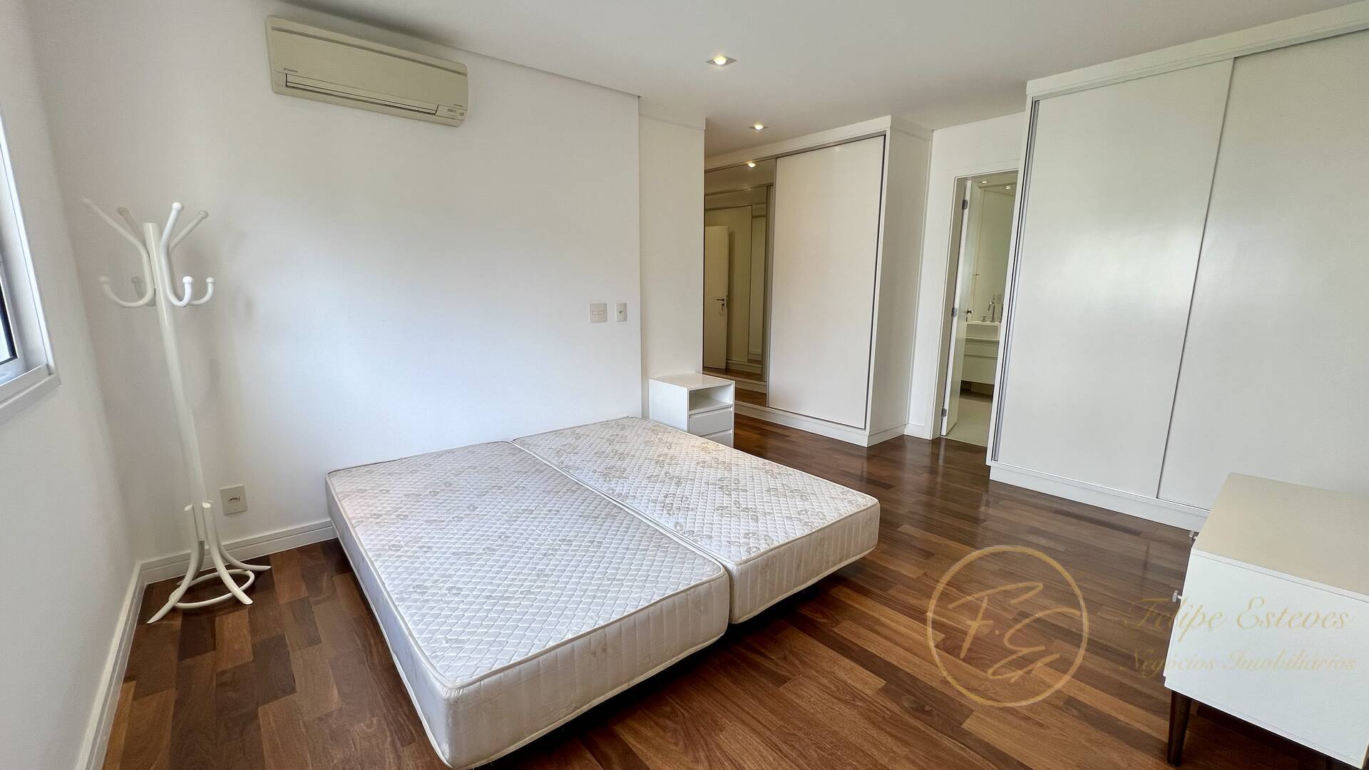 Apartamento, 4 quartos, 223 m² - Foto 22